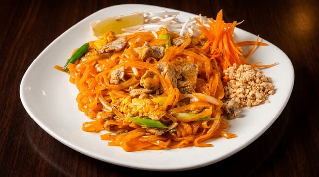 Combination Pad Thai.